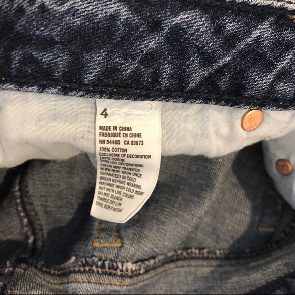 American Eagle Shorts - Picture 3 of 4